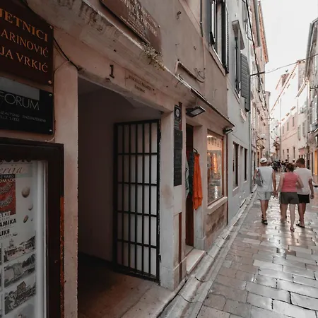 Apartman The Crown Of Borelli - Grand Penthouse In Old Town *